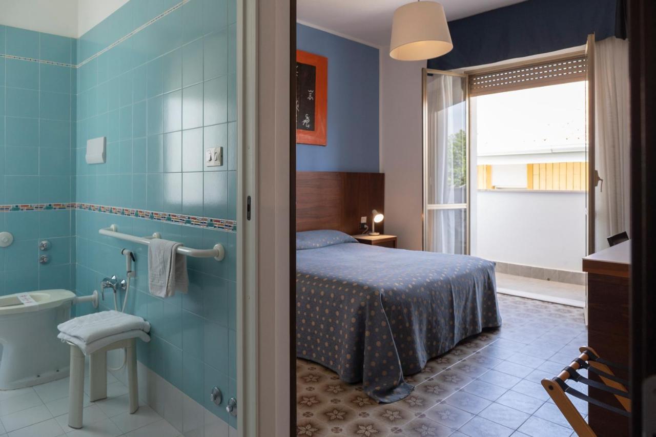 Hotel Mare Blu Francavilla Al Mare Eksteriør billede