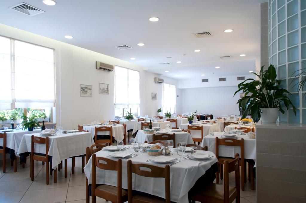 Hotel Mare Blu Francavilla Al Mare Eksteriør billede